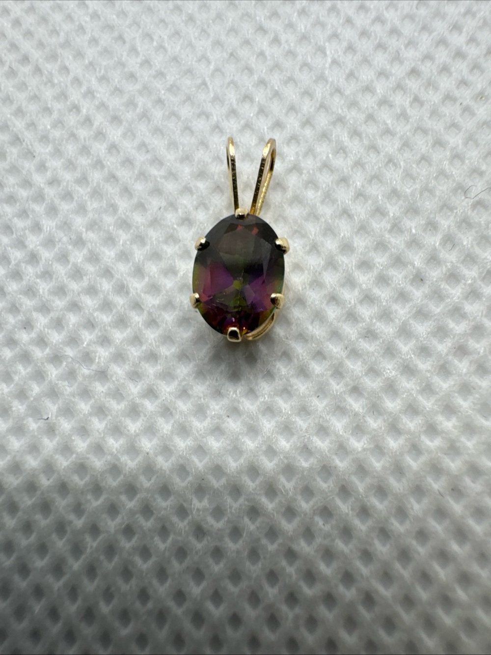 Vintage 14k Yellow Gold Oval Mystic Topaz Gemstone Pendant Charm Solitaire
